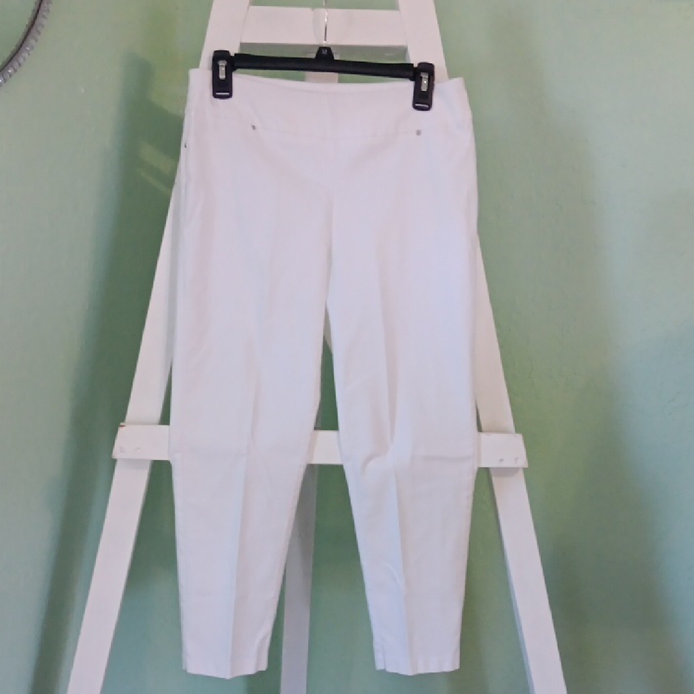 Stylish White Cropped Women's Pants